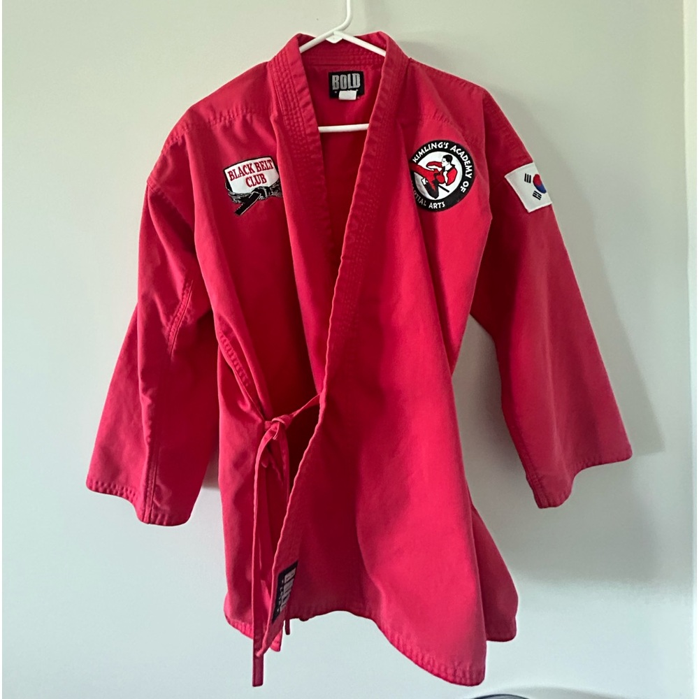 BOLD LOOK • Red Marcial Arts Jacket •
